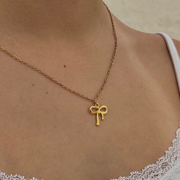 Bow Pendant Necklace A1091 - Picture 1 of 2